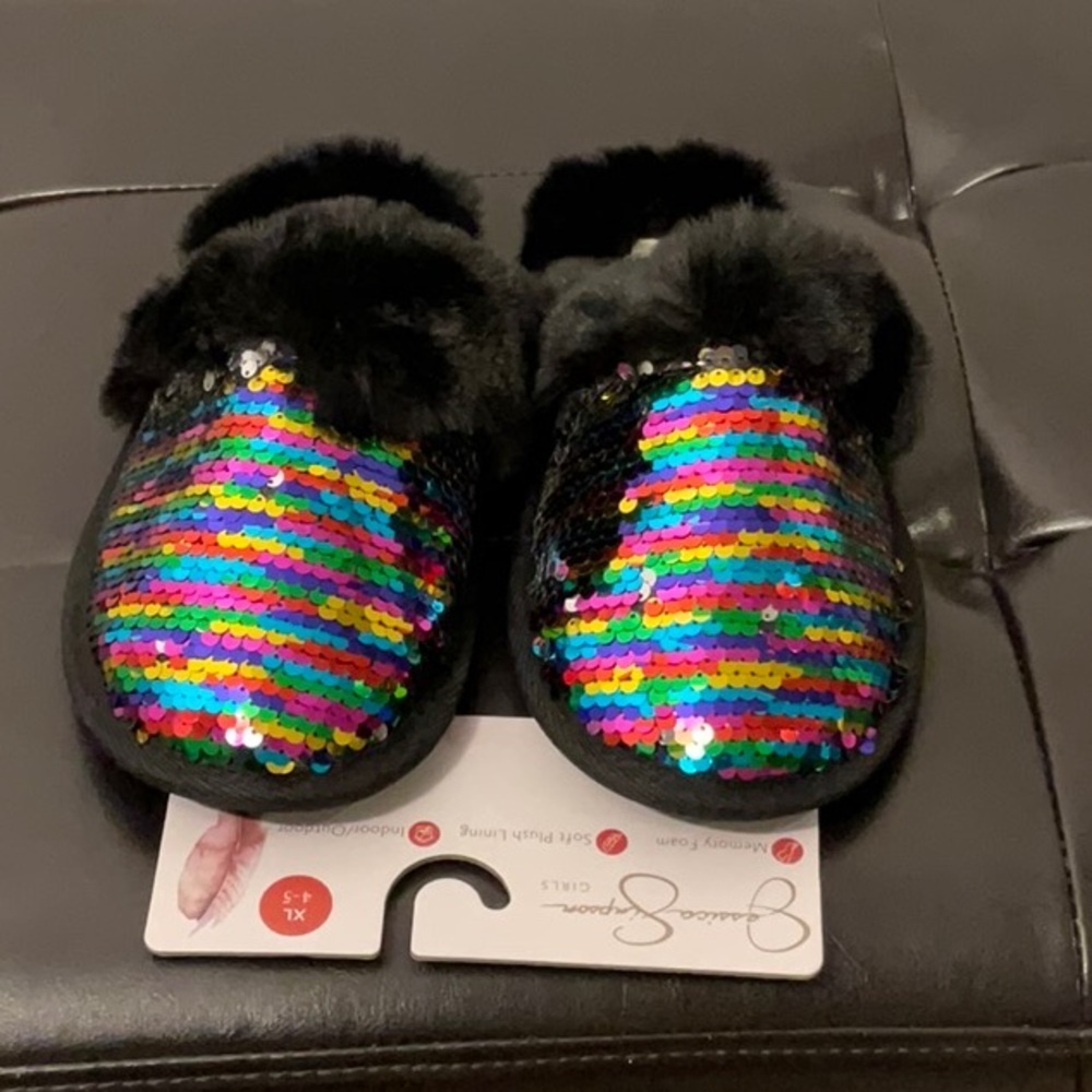 Jessica Simpson Kids Sequin Slippers - Black and Multicolor